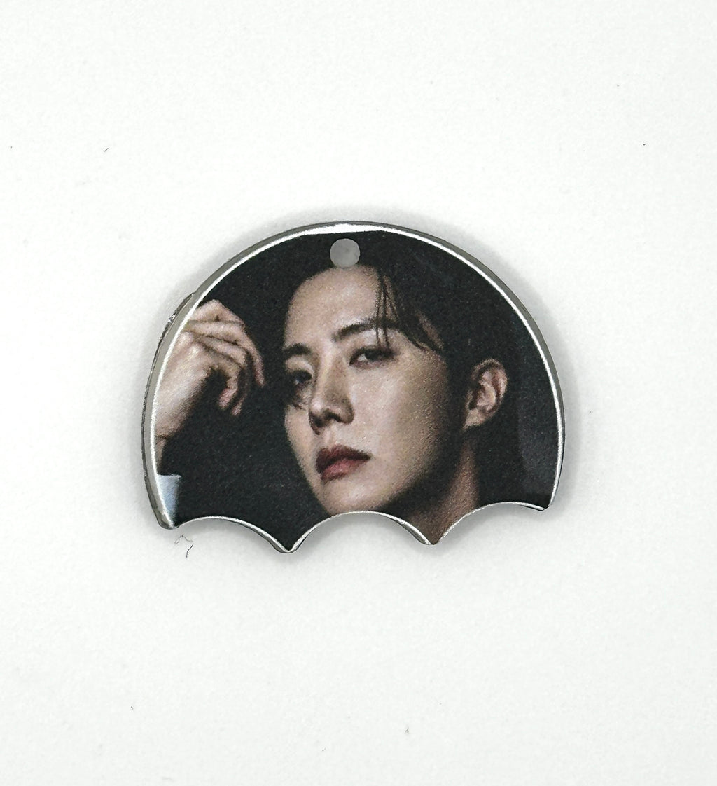 Customizable BTS-inspired keychain